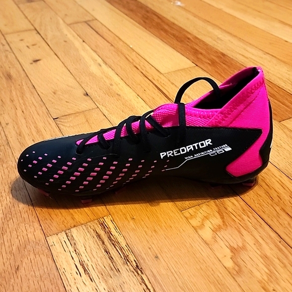 Adidas pink and black soccer cleats - Picture 3 of 4